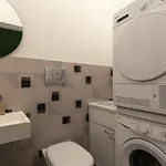 House * Syrakus
